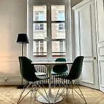 Prestigious Flat In Saint-Germain-Des-Pres